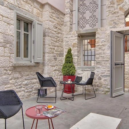 Hotel Boulgari Ioannina Bagian luar foto