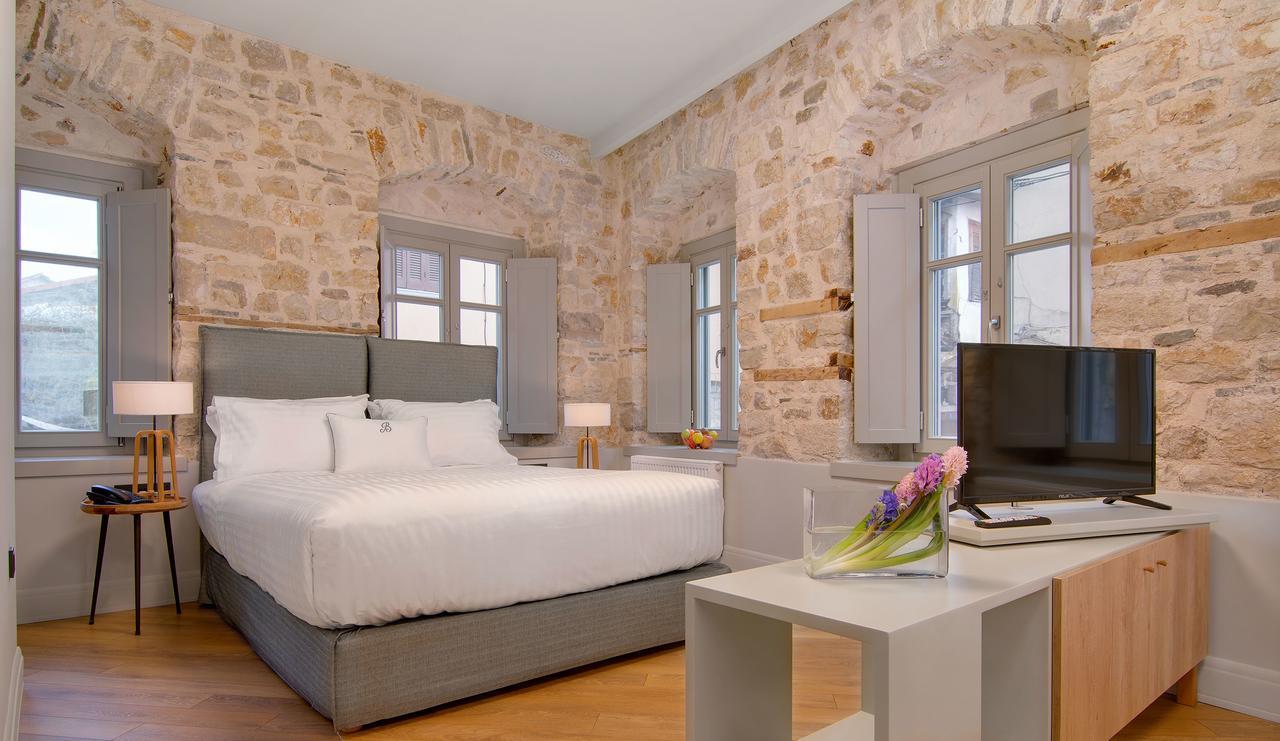 Hotel Boulgari Ioannina Bagian luar foto