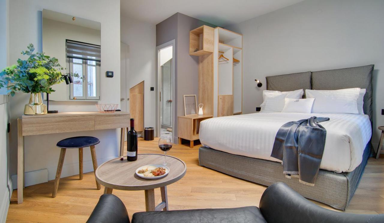 Hotel Boulgari Ioannina Bagian luar foto