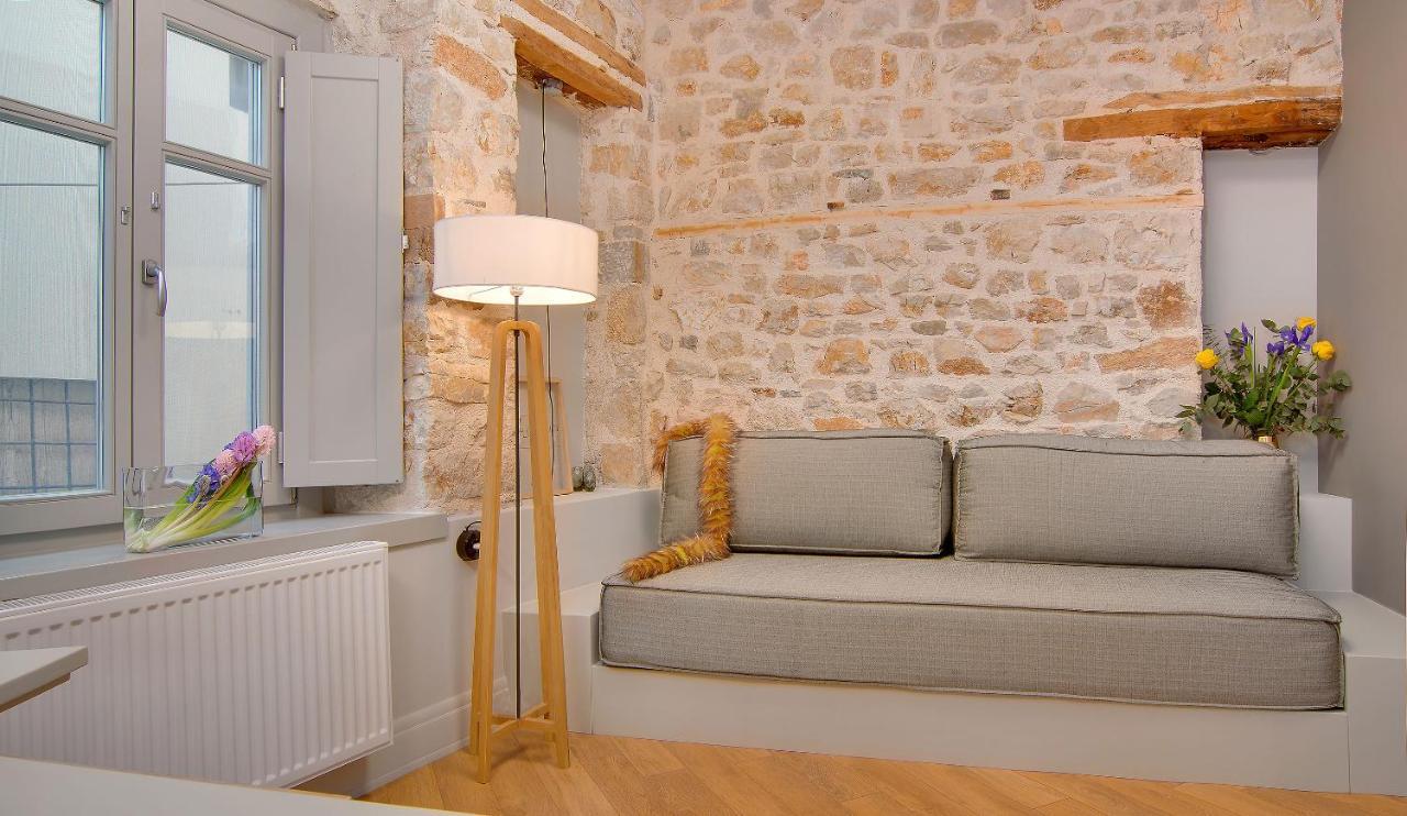 Hotel Boulgari Ioannina Bagian luar foto