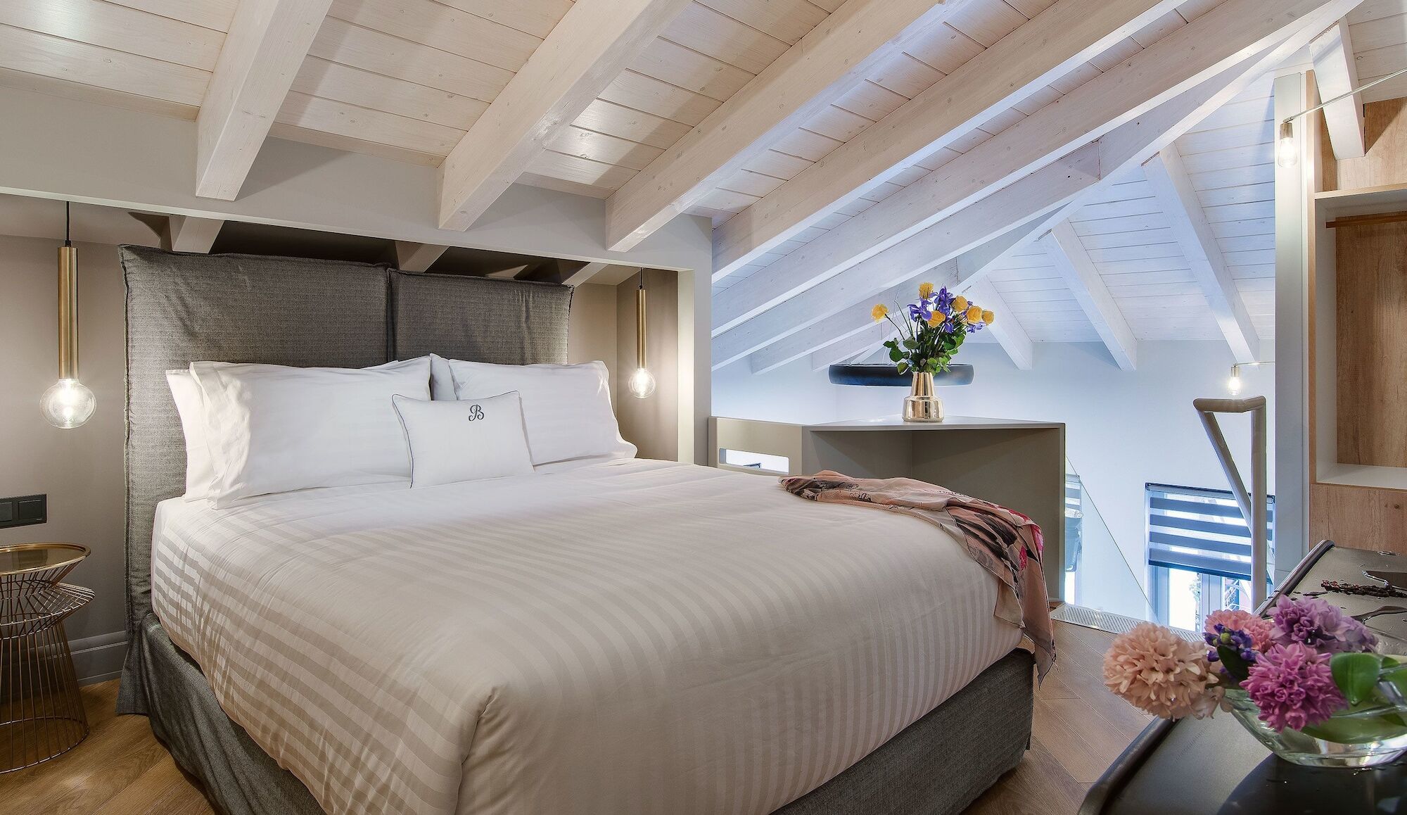 Hotel Boulgari Ioannina Bagian luar foto