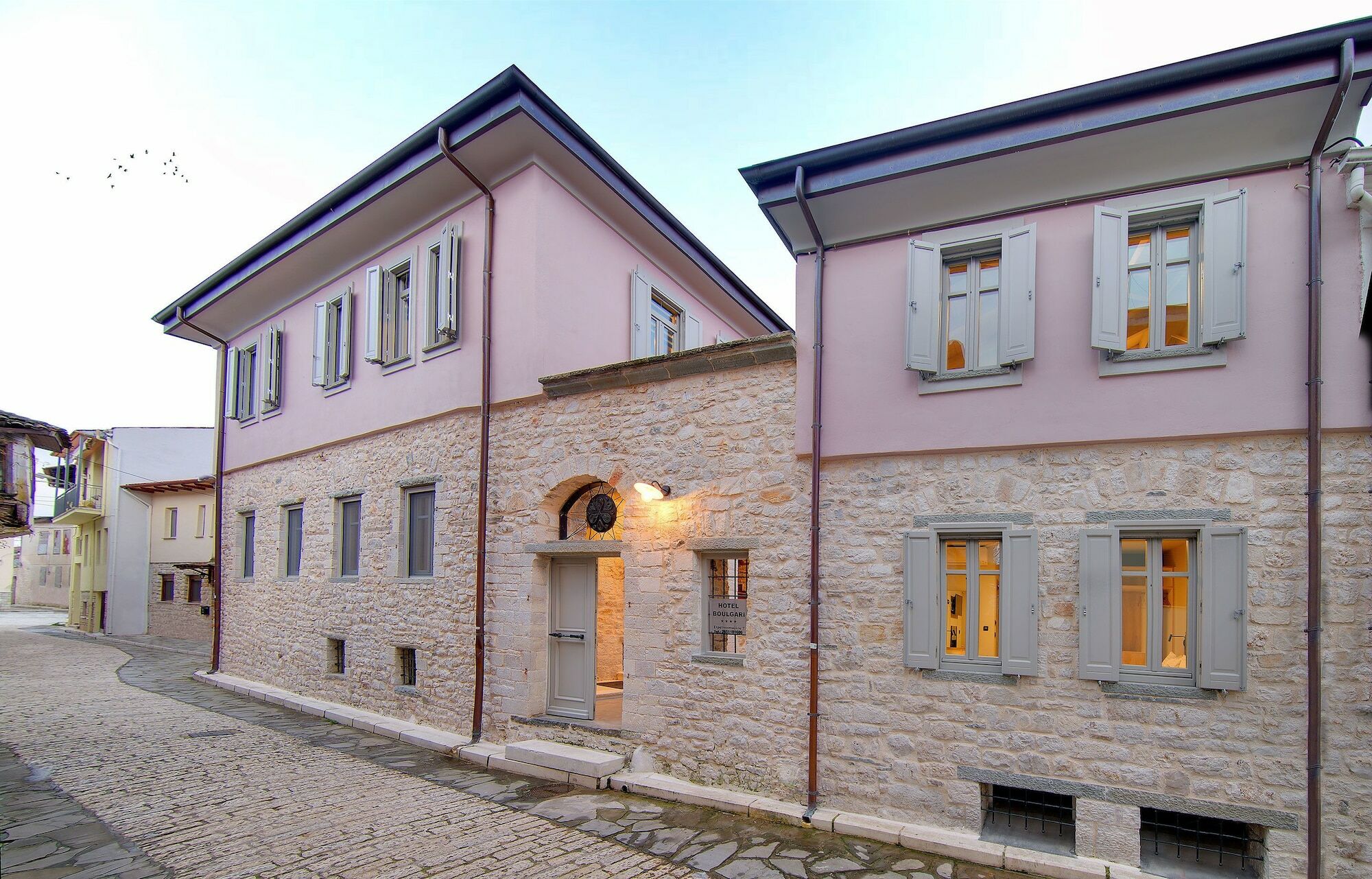 Hotel Boulgari Ioannina Bagian luar foto